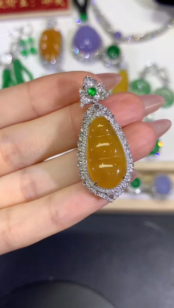 翡翠18K金镶嵌吊坠(不含链)团购20