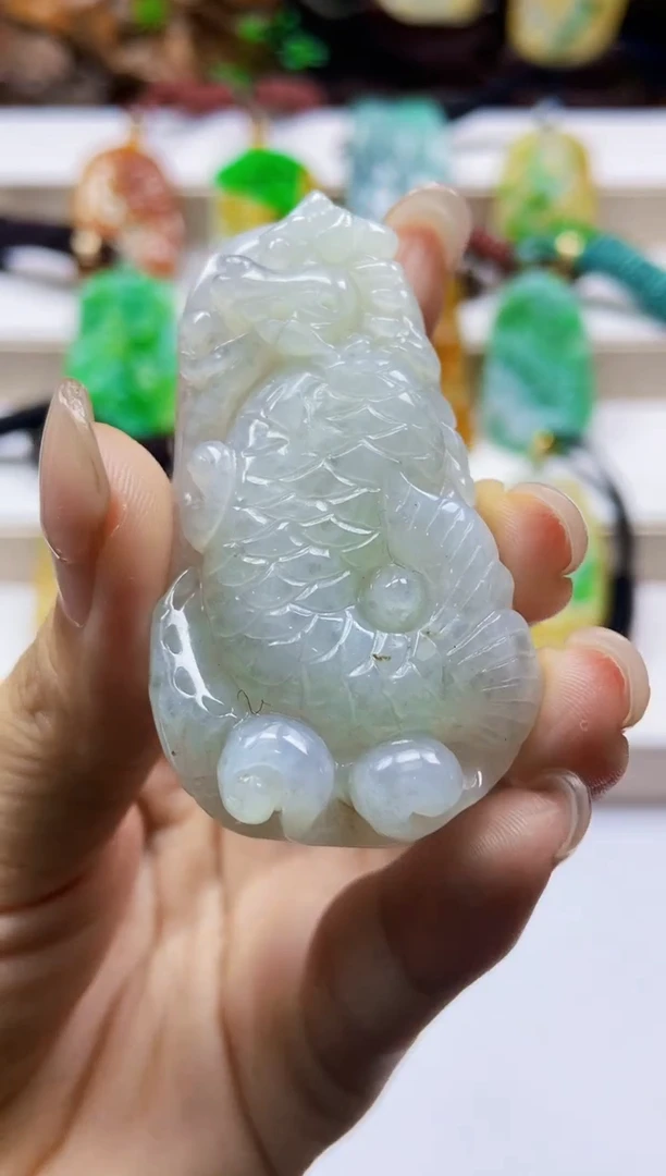 颈饰未镶嵌翡翠翡翠A货