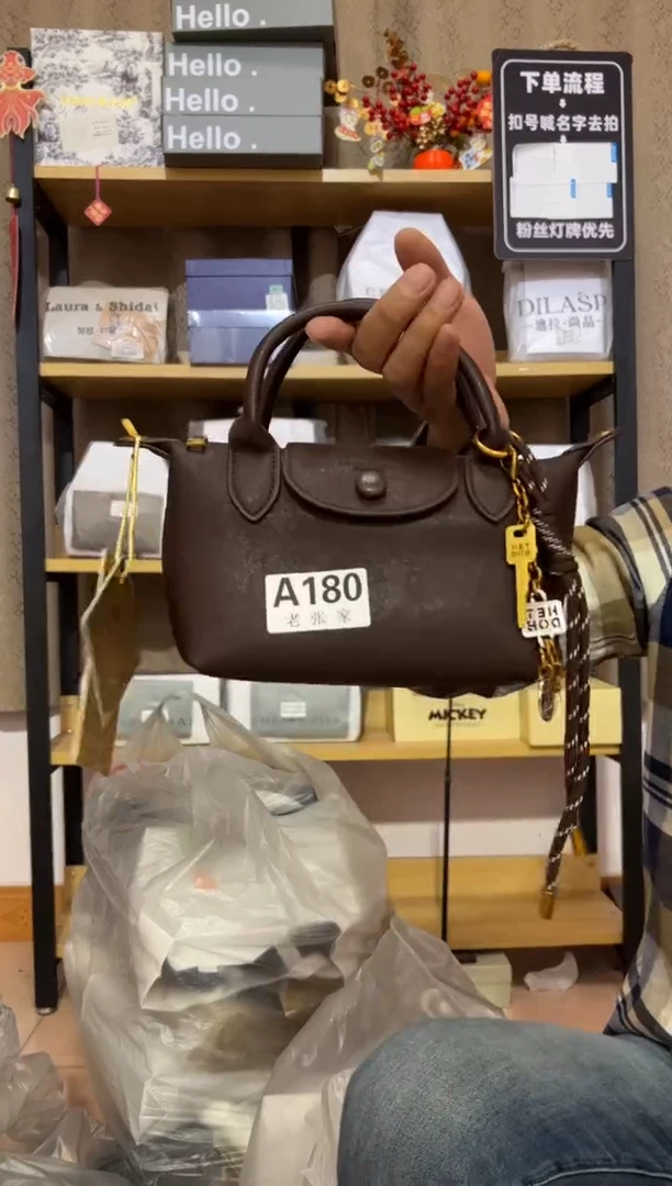 小牛剖层皮革老张家女包180