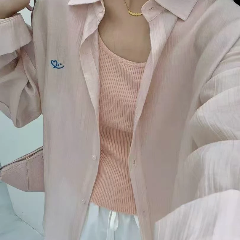 084夏季新款韩版宽松防晒衣设计感2573款刺绣小爱心