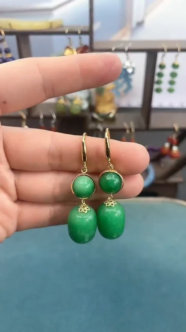 未镶嵌翡翠耳饰甘青路路通