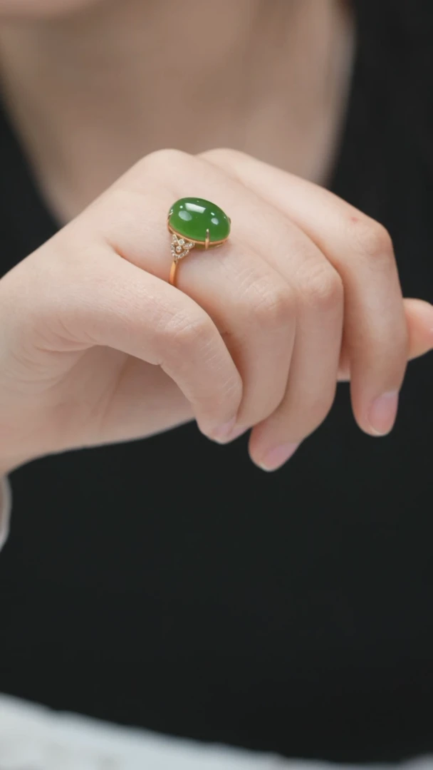 18K金镶嵌戒指和田玉戒指L0738