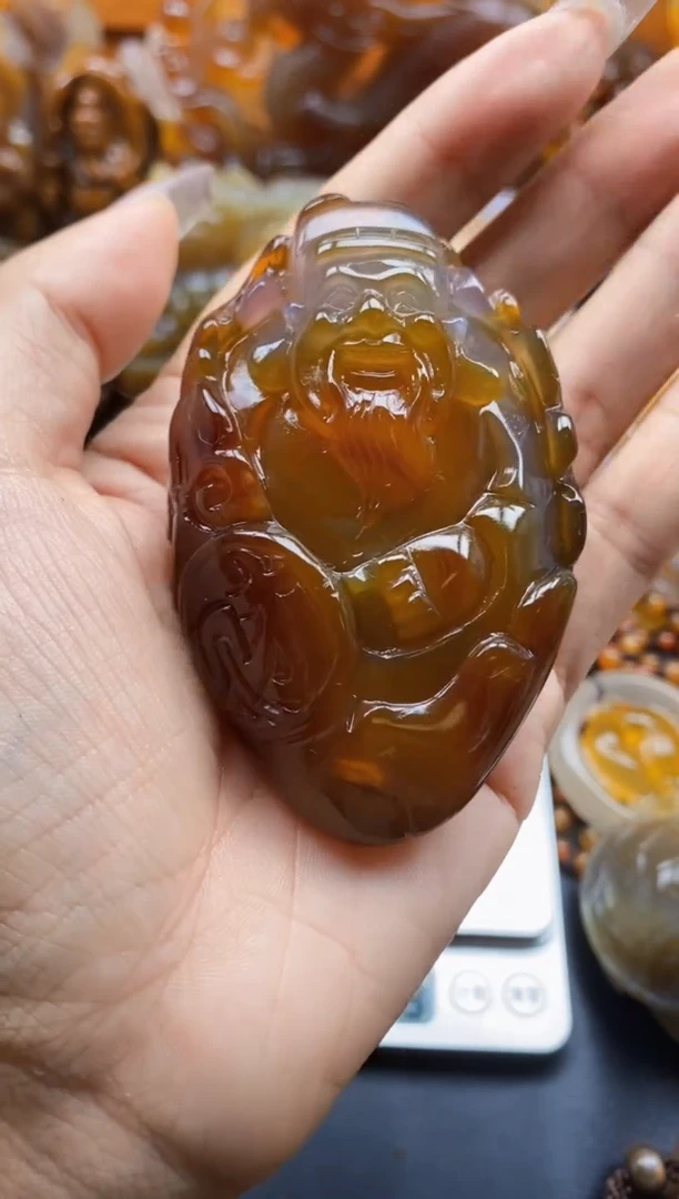 玛瑙/玉髓挂件未镶嵌想***候ll