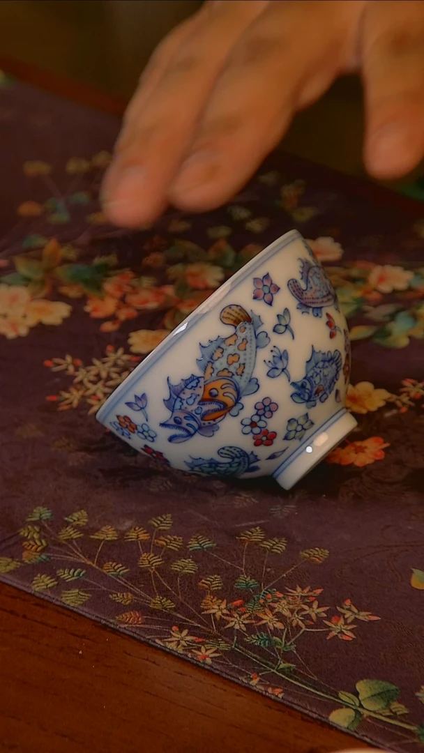 杯手工手绘杯杯很美丽