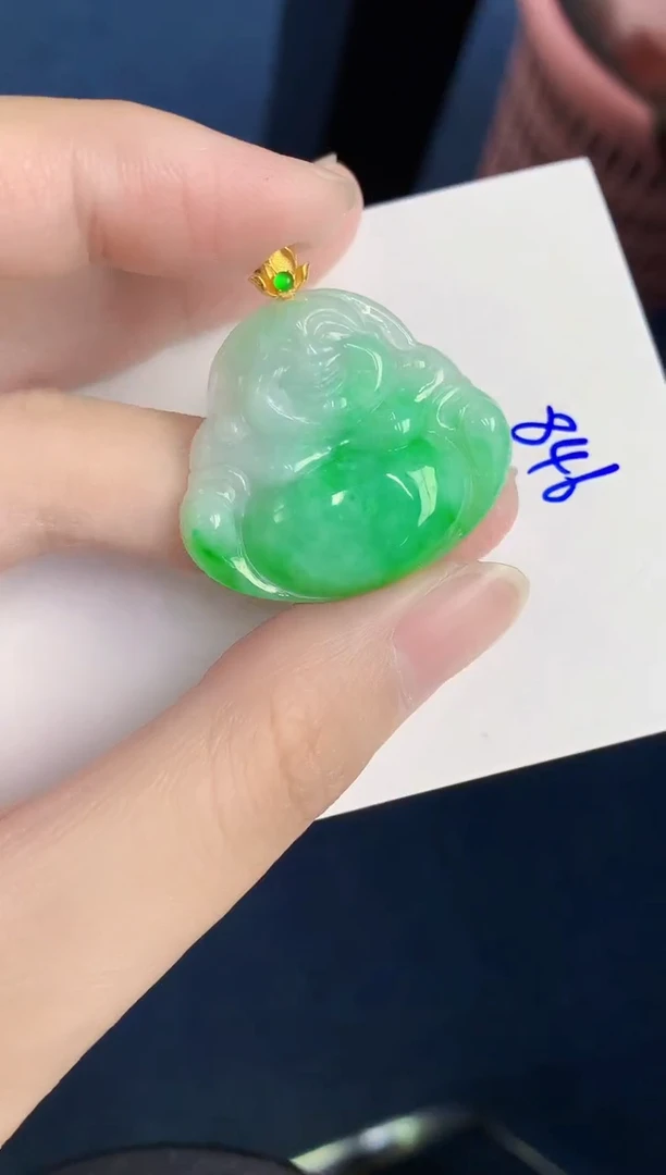 颈饰18K金镶嵌翡翠天然翡翠缅甸A货