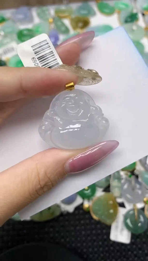 翡翠18K金镶嵌颈饰1111111111