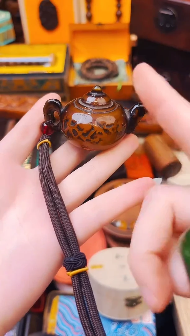 未镶嵌颈饰琥珀大美专属精品链接8781