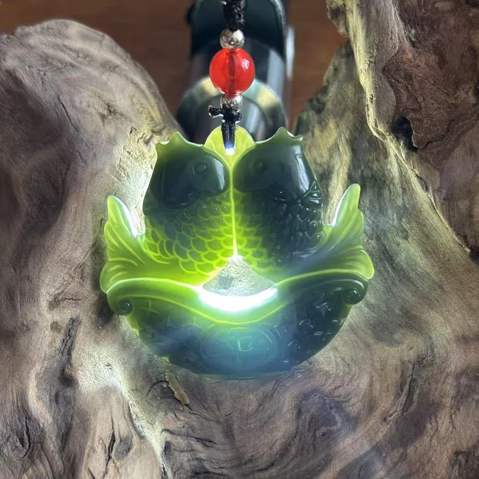 【李总宠粉】帝王满绿未镶嵌多样性发一和田双鱼吊坠+原石8斤起