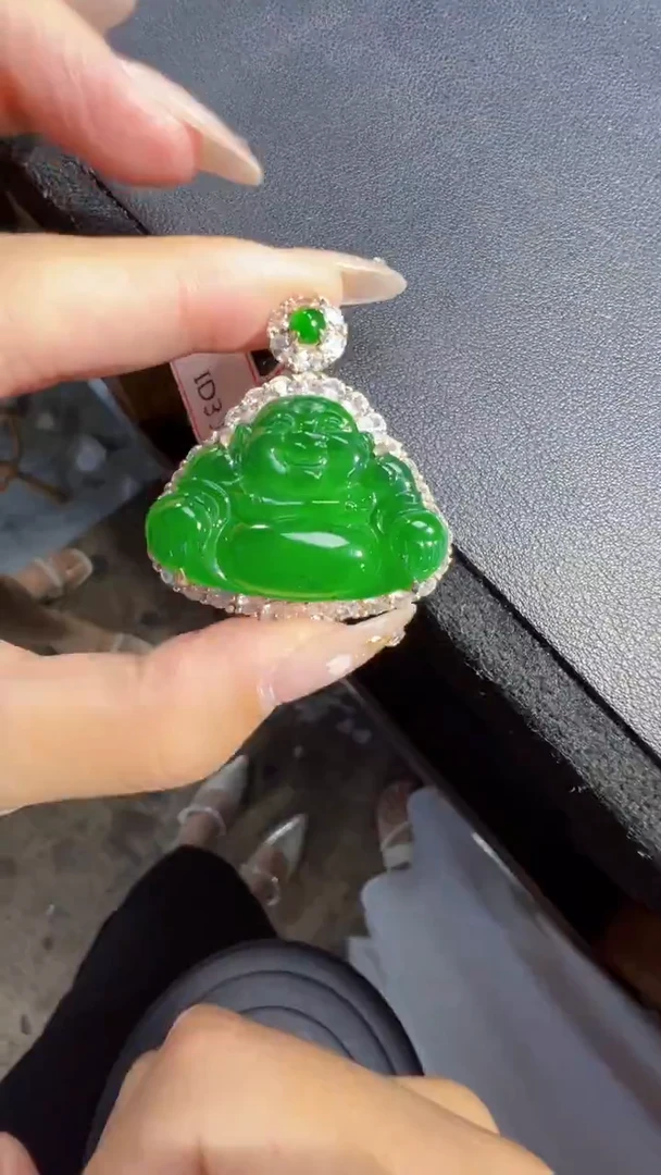 未镶嵌定制翡翠翡翠A货有轻微色差属于正常现象，佛公多样性发货1