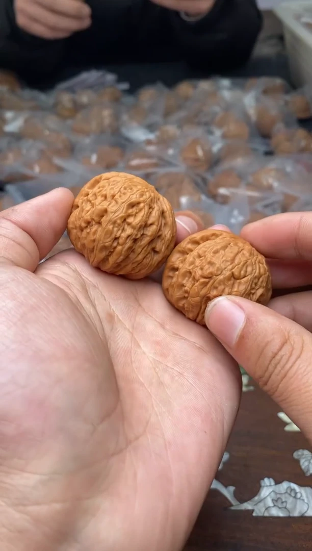 【闪购商品】文玩核桃把件A104号40尺铁锤