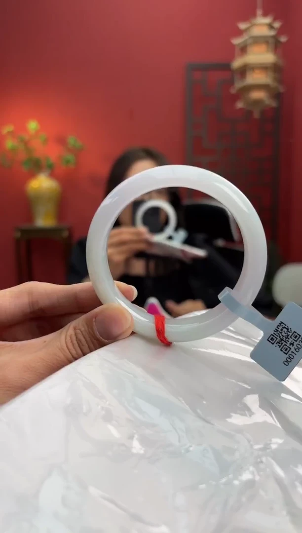 未镶嵌手镯翡翠翡翠手镯2