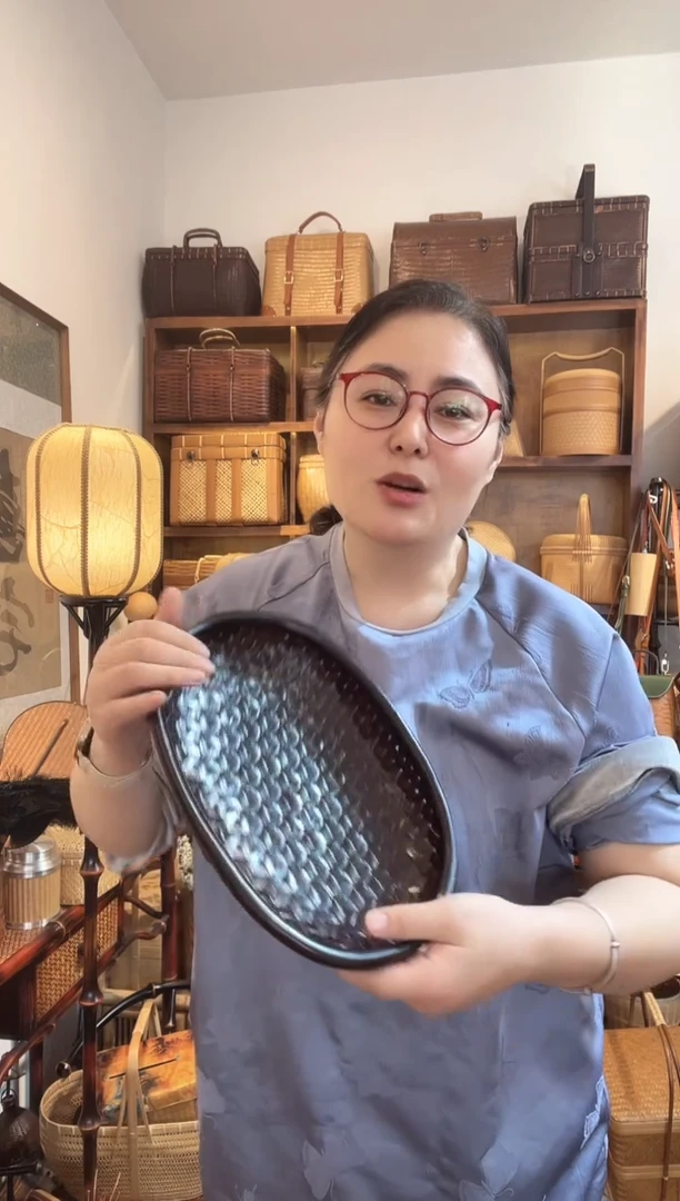 手工竹编复古蛋形收纳筐