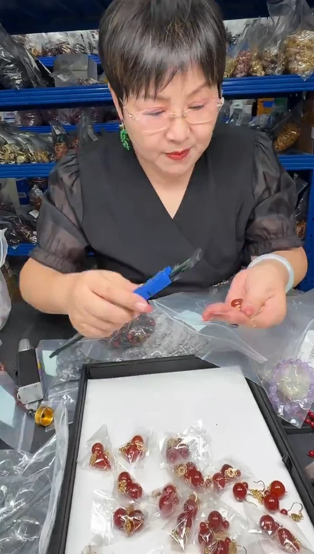 未镶嵌耳坠玛瑙/玉髓33