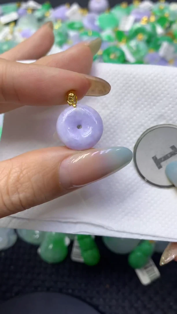 颈饰未镶嵌翡翠天然缅甸翡翠A货