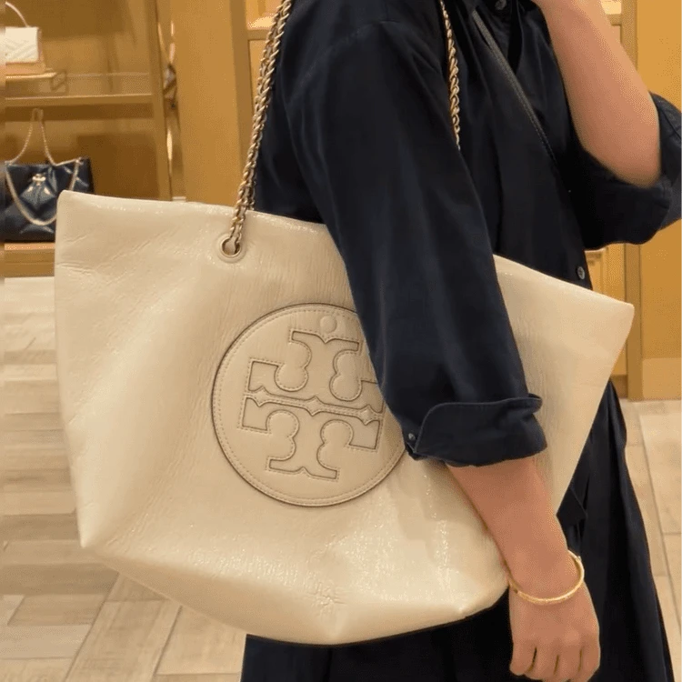 全新未使用 TORY BURCH/汤丽柏琦 Ella褶皱燕麦色托特包158556