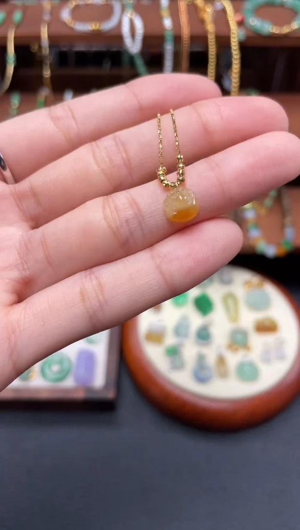 【闪购商品】翡翠戒指18K金镶嵌一个  JK433