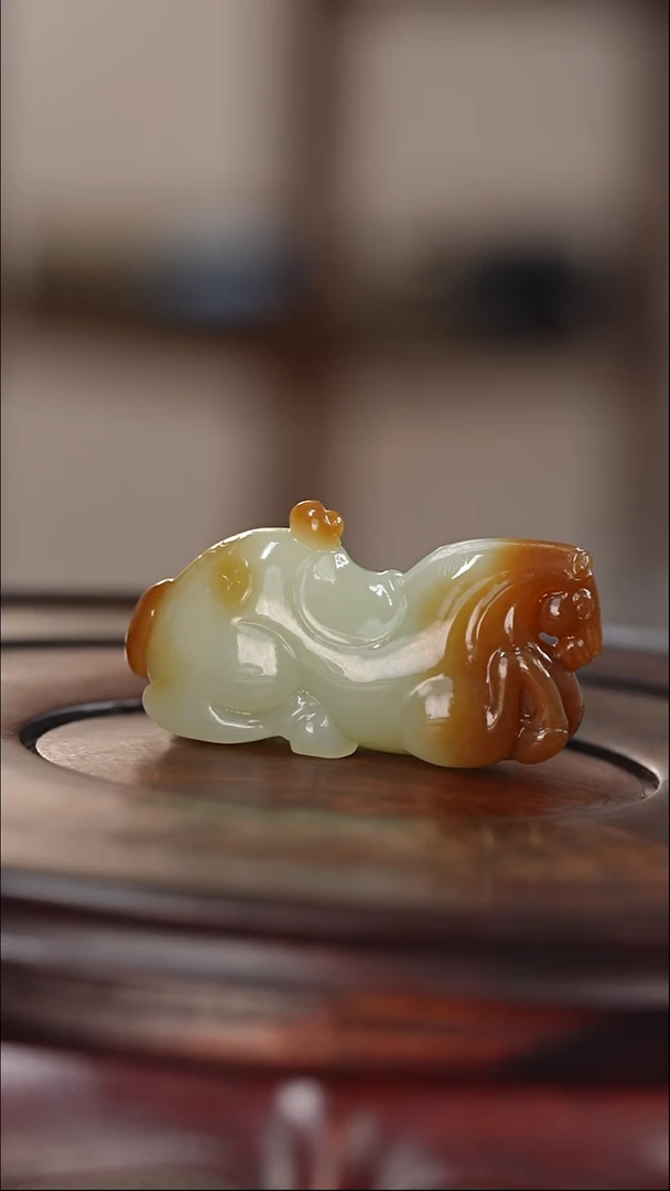 未镶嵌和田玉挂件和田玉