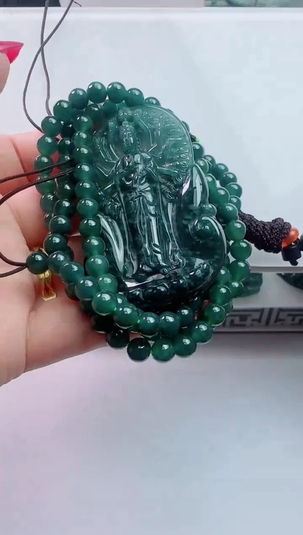 颈饰未镶嵌翡翠天然A货翡翠 多样性发其一