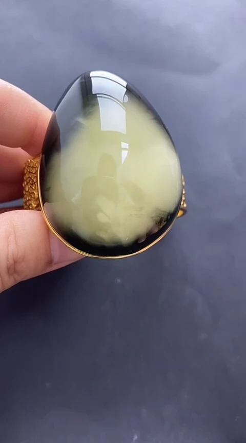 未镶嵌琥珀裸石琥珀手镯