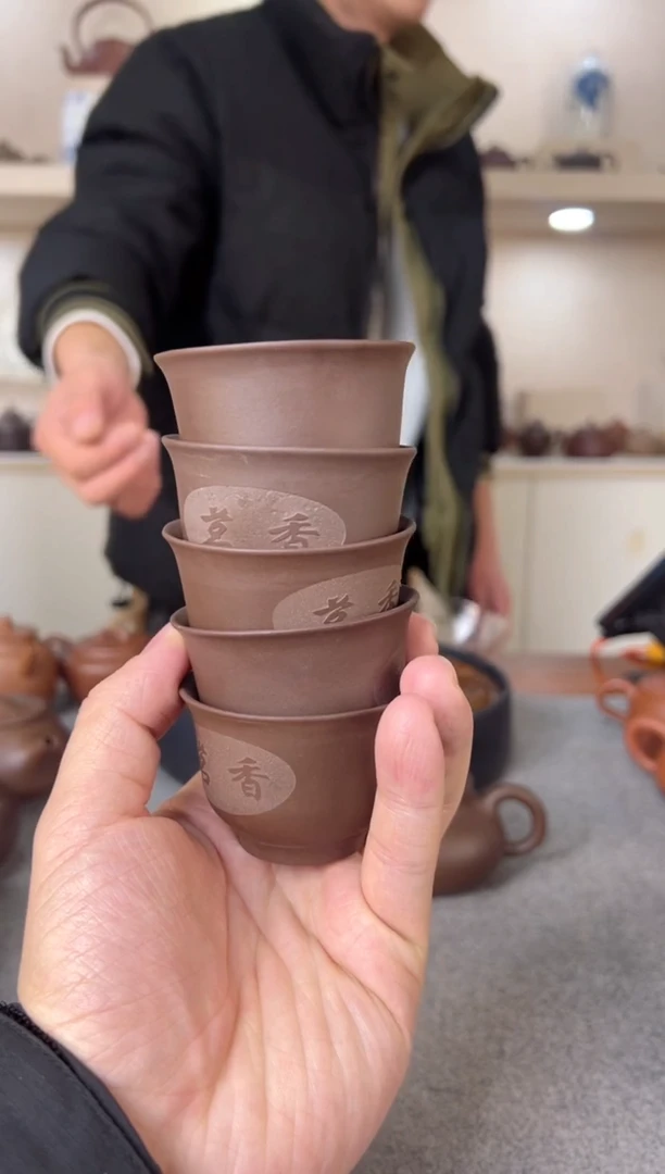 【闪购商品】紫砂茶壶五只品茗杯 紫泥 半手工