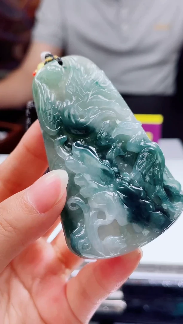 颈饰未镶嵌翡翠翡翠多样性发其一