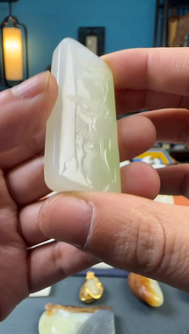 颈饰未镶嵌和田玉111111111