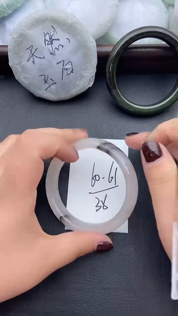 未镶嵌手镯石英质玉57+60/61