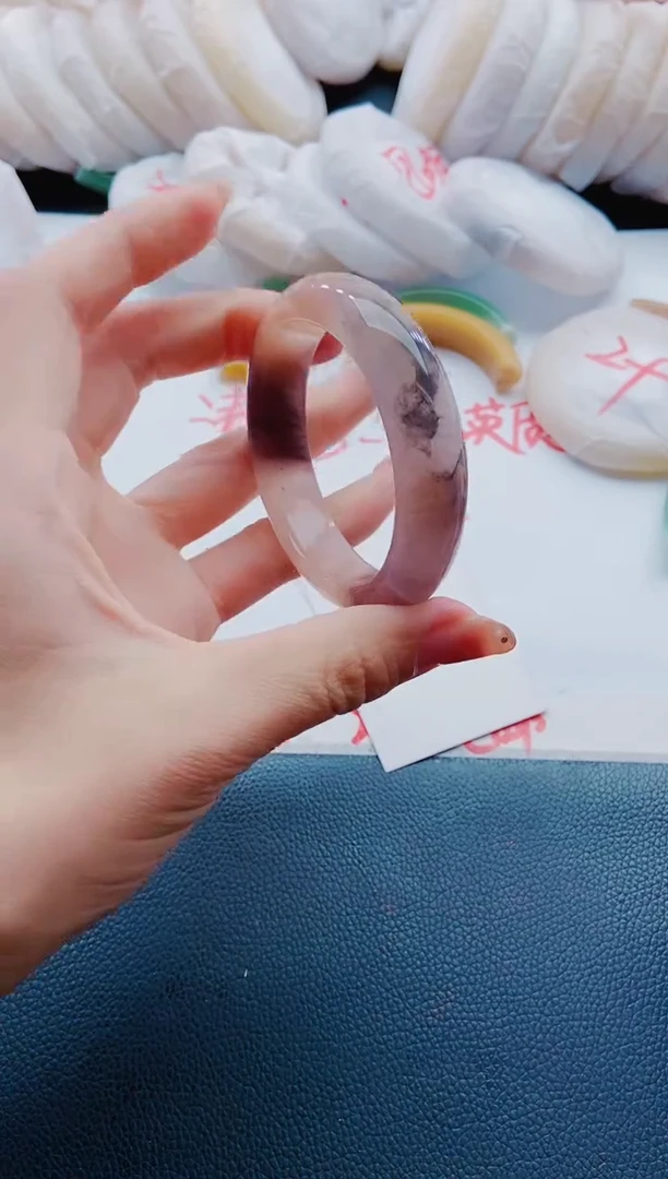 未镶嵌手镯石英质玉M121-51-52