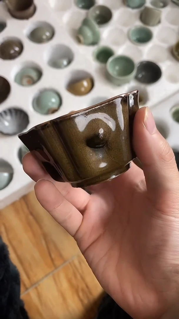 【山隐青瓷】龙窑柴烧杯子    瑕    40cc
