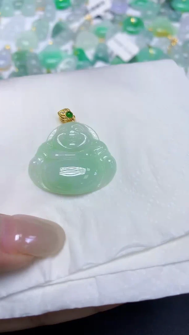 翡翠未镶嵌颈饰天然缅甸翡翠A货