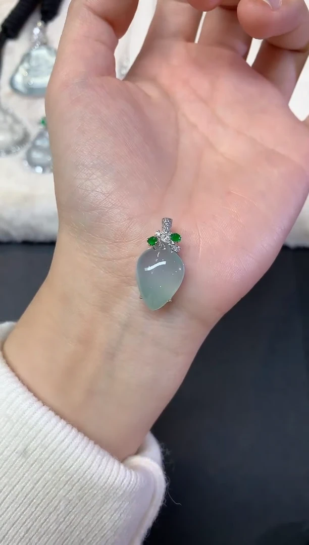 吊坠(不含链)18K金镶嵌翡翠W284|4980