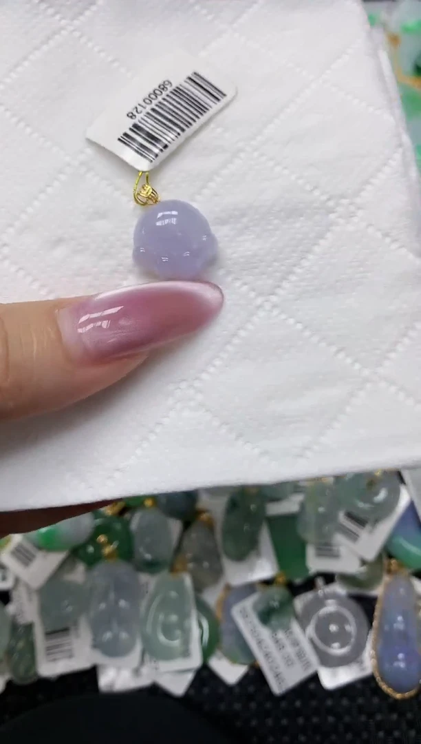 翡翠18K金镶嵌颈饰1111111111