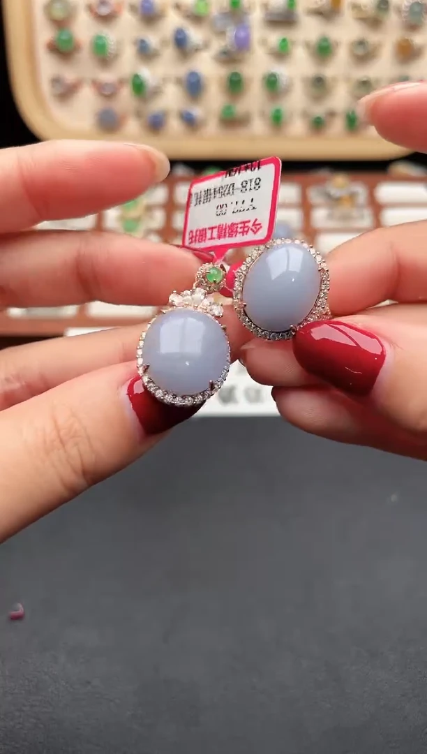 未镶嵌戒指翡翠一物一证一礼盒