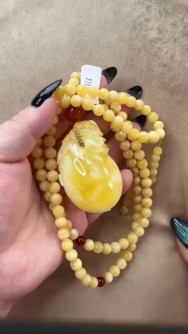 琥珀颈饰未镶嵌吊坠