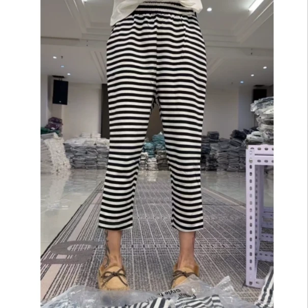 潮流款爆款条纹8分裤