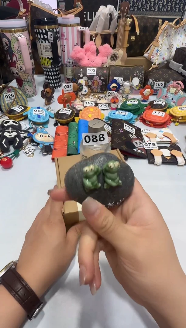 瓷片七天无理由退换货