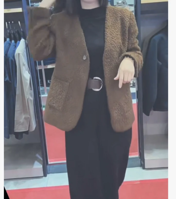 时尚潮流百搭精品女装dgd7561