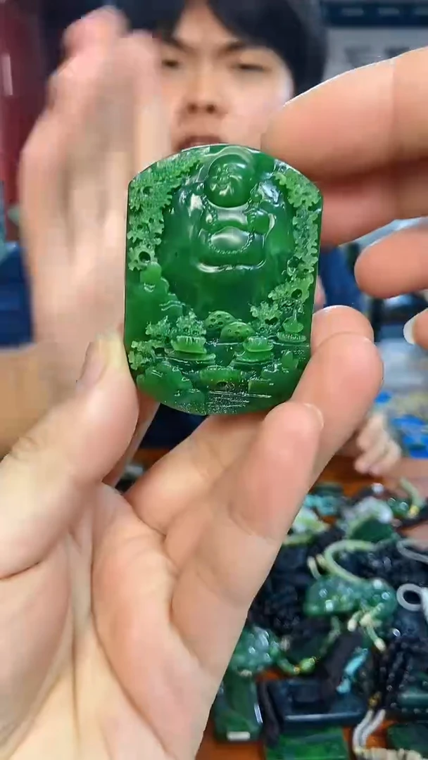 未镶嵌和田玉挂件1