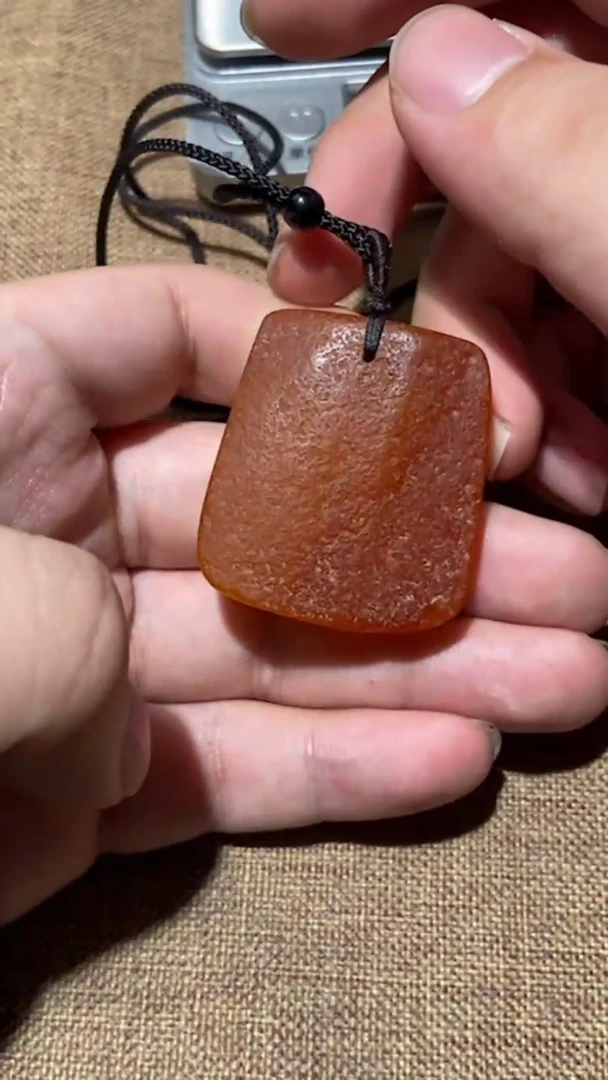 【闪购商品】蜜蜡裸石未镶嵌挂件22240905-11