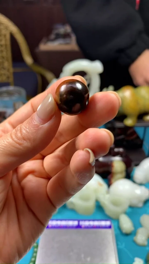 颈饰未镶嵌和田玉卡18