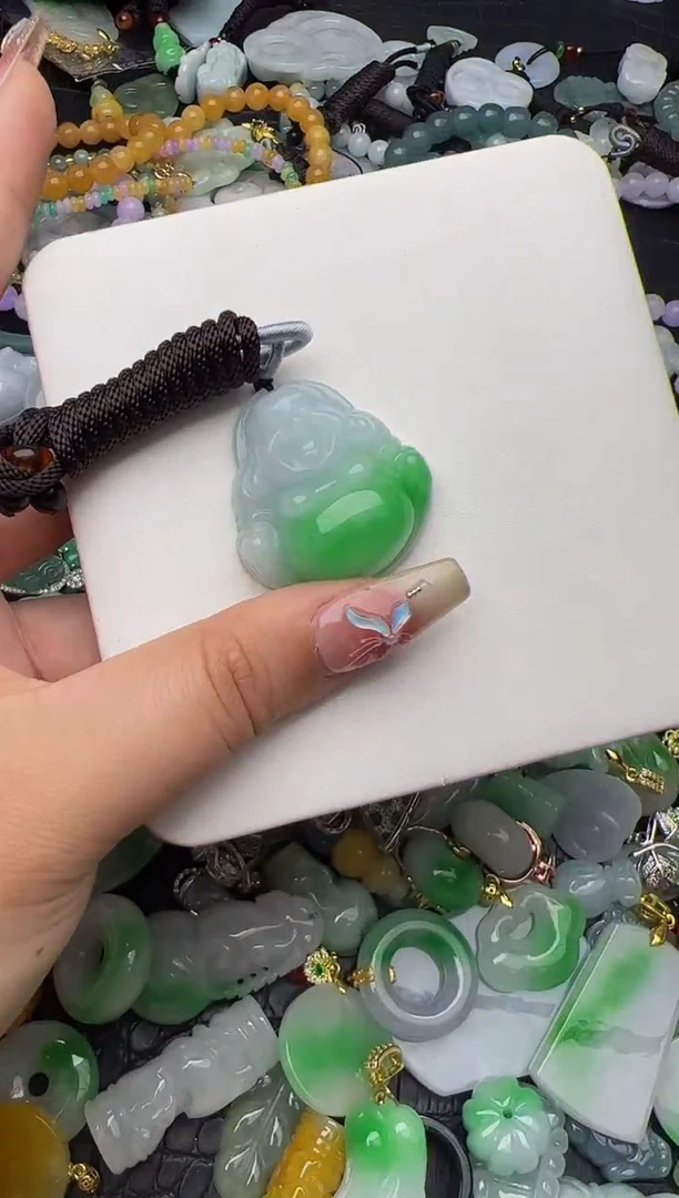 翡翠未镶嵌颈饰天然缅甸翡翠吊坠