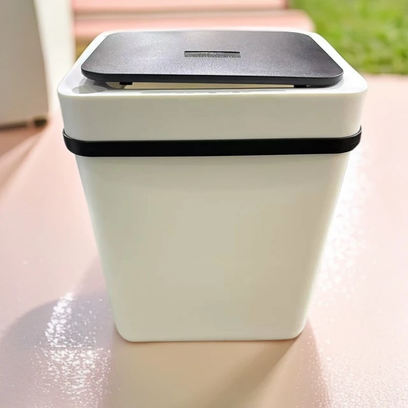 6662智能感应式垃圾桶