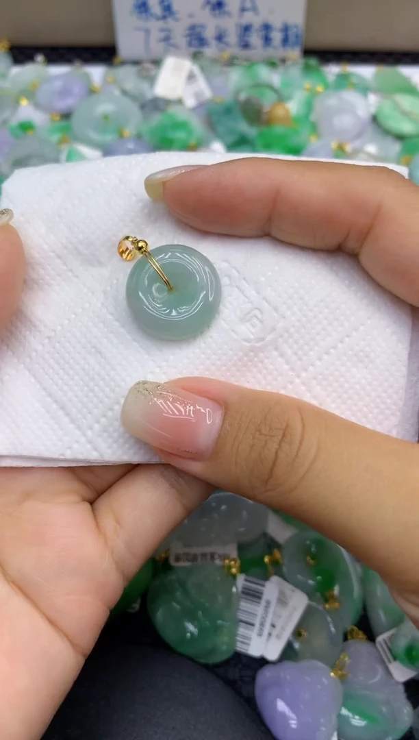 颈饰未镶嵌翡翠天然缅甸A货翡翠