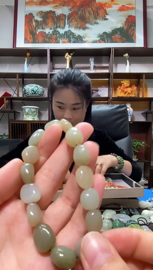 未镶嵌手串和田玉