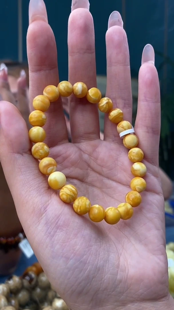 裸石琥珀未镶嵌10/3多样性发其一202