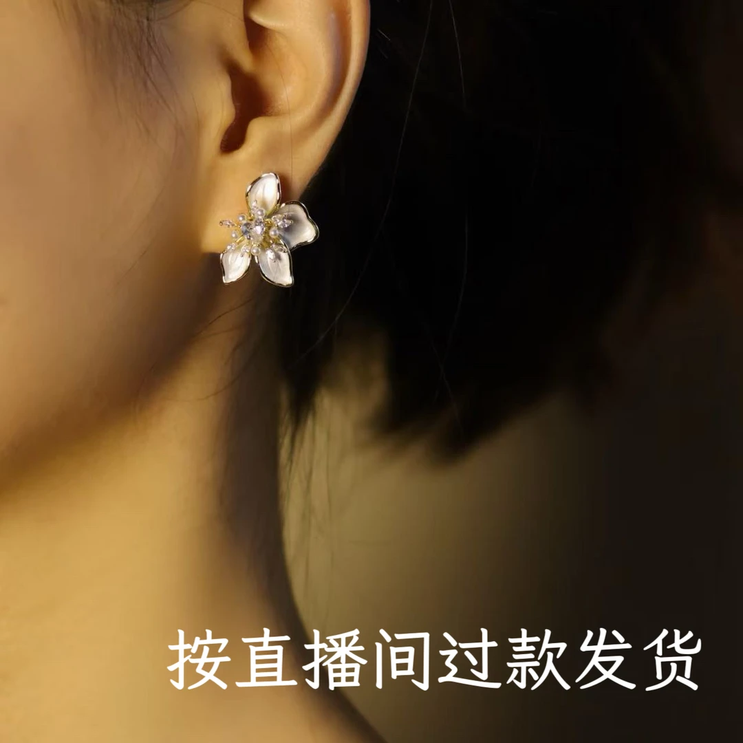 铜合金锆石耳饰 梵1020时尚饰品耳饰