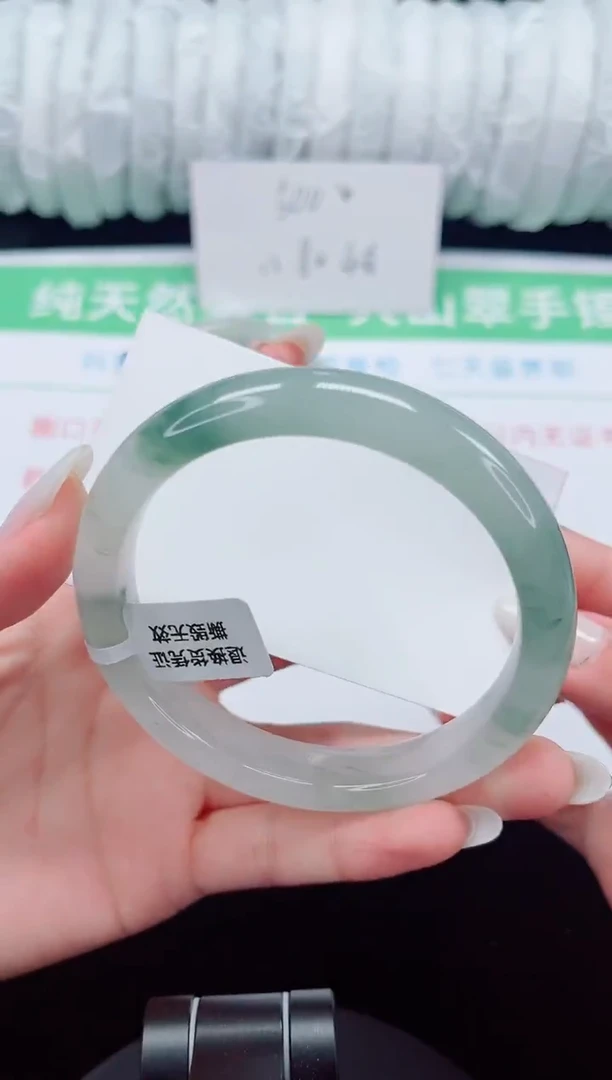 未镶嵌手镯石英质玉15-62/63