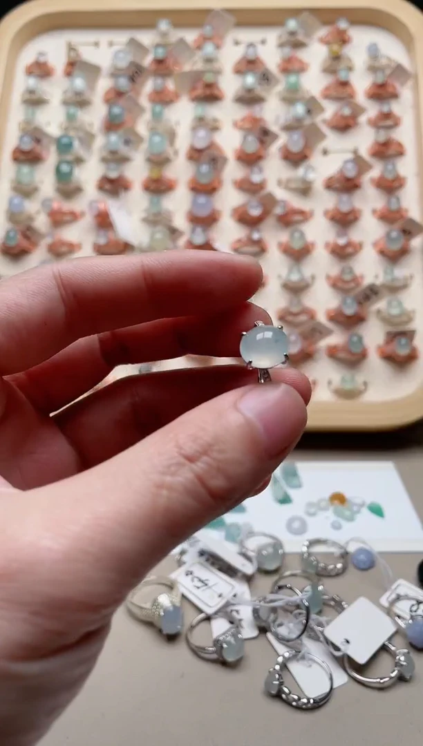 【闪购商品】翡翠戒指银S925镶嵌1000000051