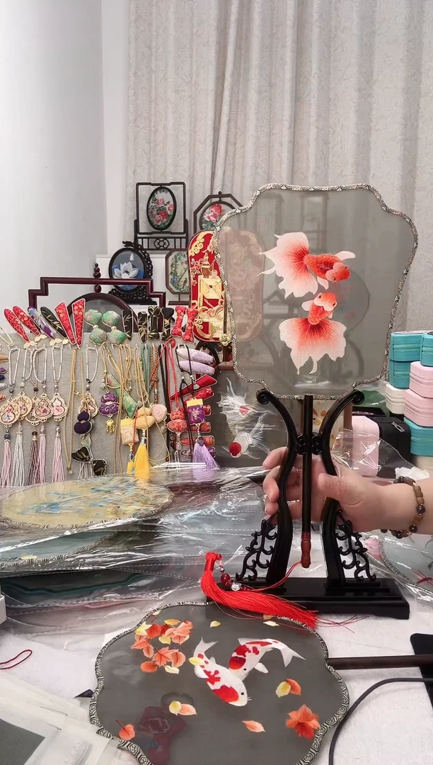 扇子苏绣作品手工首饰盒