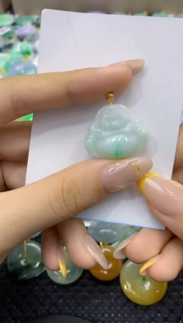 颈饰未镶嵌翡翠天然缅甸翡翠A货